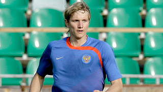 Уставший Павлюченко ждет Аршавина Уставший Павлюченко ждет Аршавина