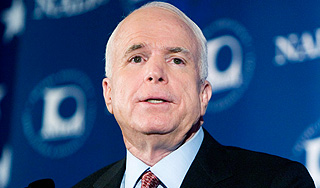 Маккейн прекратил предвыборную гонку Маккейн прекратил предвыборную гонку