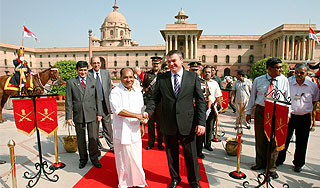 Россия и Индия придумают супероружие Россия и Индия придумают супероружие