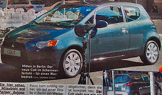 Малыша Mitsubishi Colt превратили в акулу Малыша Mitsubishi Colt превратили в акулу