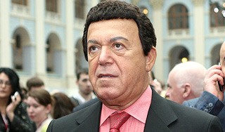 Кобзон готовит молодежи новый комсомол Кобзон готовит молодежи новый комсомол