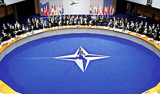 Россия отказалась спасать НАТО Россия отказалась спасать НАТО