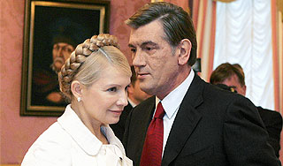 Украинцы поставили оценки Ющенко и Тимошенко Украинцы поставили оценки Ющенко и Тимошенко