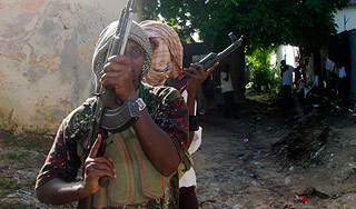 Сомалийские боевики хотят танки с "Фаины" Сомалийские боевики хотят танки с "Фаины"