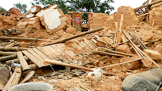 Землетрясение в Киргизии убило 58 человек Землетрясение в Киргизии убило 58 человек