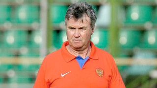 Хиддинк обеспокоен состоянием сборников Хиддинк обеспокоен состоянием сборников