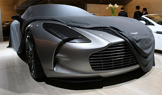 Aston Martin One-77 разочаровал Париж Aston Martin One-77 разочаровал Париж
