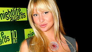 Лопыреву и Бледанс на острове мучили мужчины Лопыреву и Бледанс на острове мучили мужчины