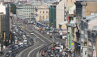 Жители Петербурга скупают автомобили Жители Петербурга скупают автомобили