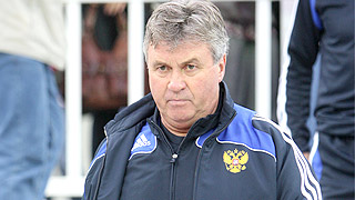 Хиддинк оплакивает потери в Германии Хиддинк оплакивает потери в Германии