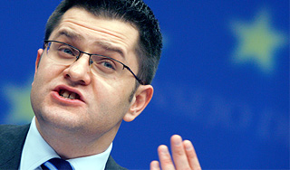 Сербия наказала соседей за предательство Сербия наказала соседей за предательство