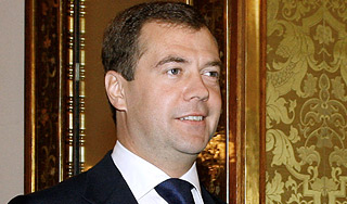 Медведев подарил Захарову орден Медведев подарил Захарову орден