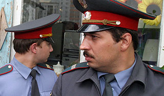 Мужчина пытался продать миллиард рублей Мужчина пытался продать миллиард рублей