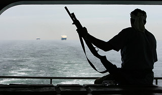 Эскадра НАТО плывет в гости к пиратам Эскадра НАТО плывет в гости к пиратам