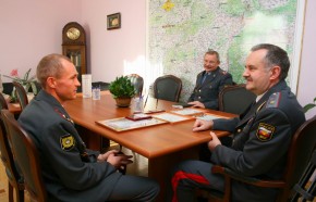 Николай Курбацкий из Суража – лучший эксперт-криминалист России Фото Алексея МАКАРЕЕВА, пресс-служба УВД по Брянской области