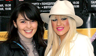 Как Агилера учила петь российских звезд Как Агилера учила петь российских звезд