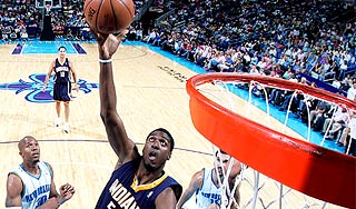 НБА одобрила использование видеоповторов НБА одобрила использование видеоповторов