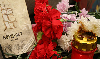 В Москве вспомнят жертв "Норд-Оста" В Москве вспомнят жертв "Норд-Оста"