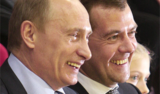 США верят Медведеву и Путину США верят Медведеву и Путину