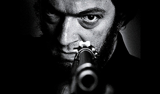 Гангстер стал национальным героем Гангстер стал национальным героем