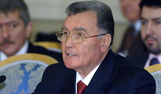 Азия приветствует усиление России Азия приветствует усиление России