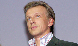 Антон Комолов серьезно болен Антон Комолов серьезно болен