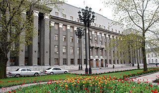 �� ������������ ������������ �������������