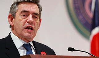 Гордон Браун решил снизить налоги Гордон Браун решил снизить налоги