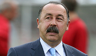 Газзаев подтвердил уход из ЦСКА Газзаев подтвердил уход из ЦСКА