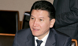 Президент Калмыкии попал в ДТП на Рублевке Президент Калмыкии попал в ДТП на Рублевке