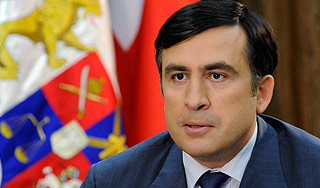 Саакашвили готовит России сюрприз Саакашвили готовит России сюрприз