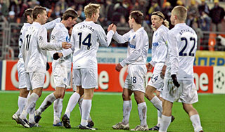 "Зенит" пытается сохранить лидеров "Зенит" пытается сохранить лидеров