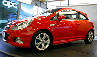 В России появилась новая марка автомобилей В России появилась новая марка автомобилей