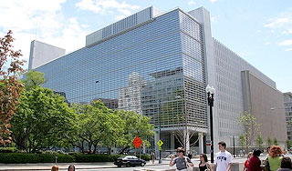 Всемирный банк хвалит экономику России Всемирный банк хвалит экономику России