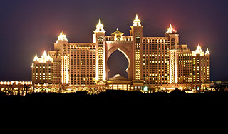 Грандиозное шоу за 25 миллионов долларов Грандиозное шоу за 25 миллионов долларов