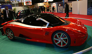 Медведев поддержит российский автопром Медведев поддержит российский автопром