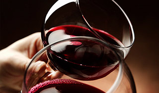 Во Франции кончается молодое вино Во Франции кончается молодое вино