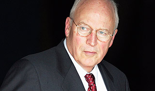 Дика Чейни обвинили в преступлениях Дика Чейни обвинили в преступлениях