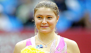 Сафины забрали три "Русских Кубка" Сафины забрали три "Русских Кубка"