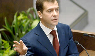 Медведев надеется на "Единую Россию" Медведев надеется на "Единую Россию"