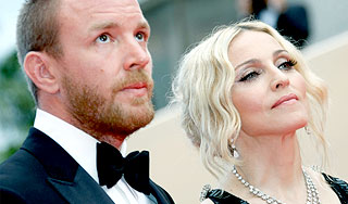 Стала известна причина развода Мадонны Стала известна причина развода Мадонны