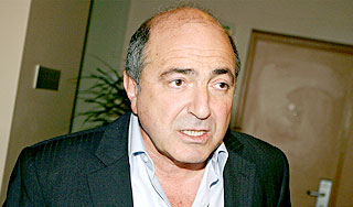 Березовского обвинили в мошенничестве Березовского обвинили в мошенничестве