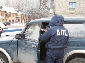 Брянские сотрудники ДПС применяют слезоточивый газ против пассажиров