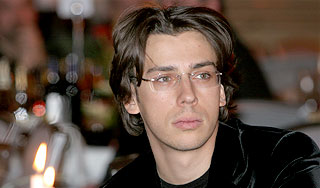 Место Максима Галкина занял другой мужчина Место Максима Галкина занял другой мужчина