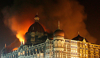 В терактах в Индии нашли иностранный след В терактах в Индии нашли иностранный след