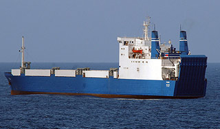 Пираты согласились освободить "Фаину" Пираты согласились освободить "Фаину"