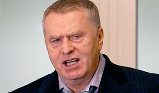 Жириновский снова устроил драку в эфире Жириновский снова устроил драку в эфире