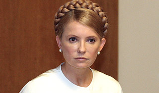 Тимошенко требует отставки Ющенко Тимошенко требует отставки Ющенко