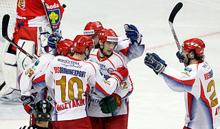 Сборная России расправилась с чехами Сборная России расправилась с чехами