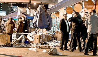 По взрыву у "Пражской" разыскиваются двое По взрыву у "Пражской" разыскиваются двое